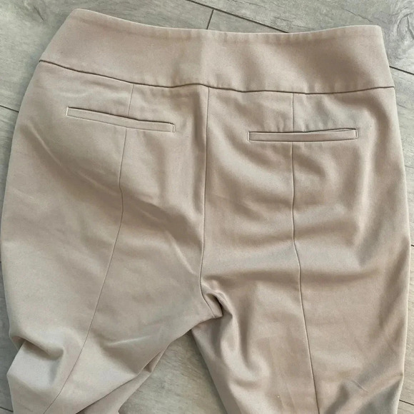 LOFT Julie Straight Ankle Pants, Size  8 - Picture 6 of 7